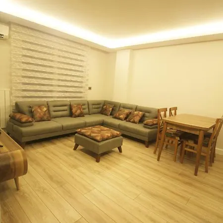 Newly Furnished Flat In The Heart Of 이스탄불